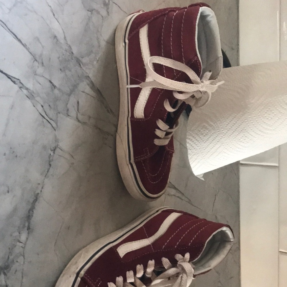 Maroon womens high top Vans